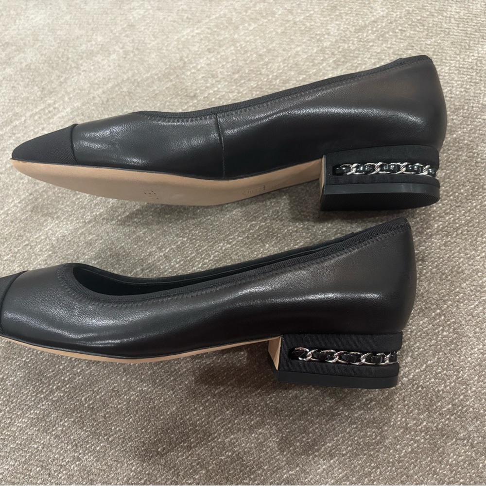 Vaneli Black Leather Low Heels - Picture 2 of 5
